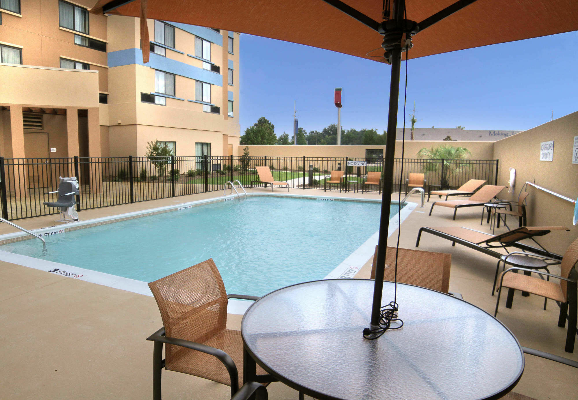 Hotel Courtyard By Marriott Jackson Airport/Pearl Extérieur photo