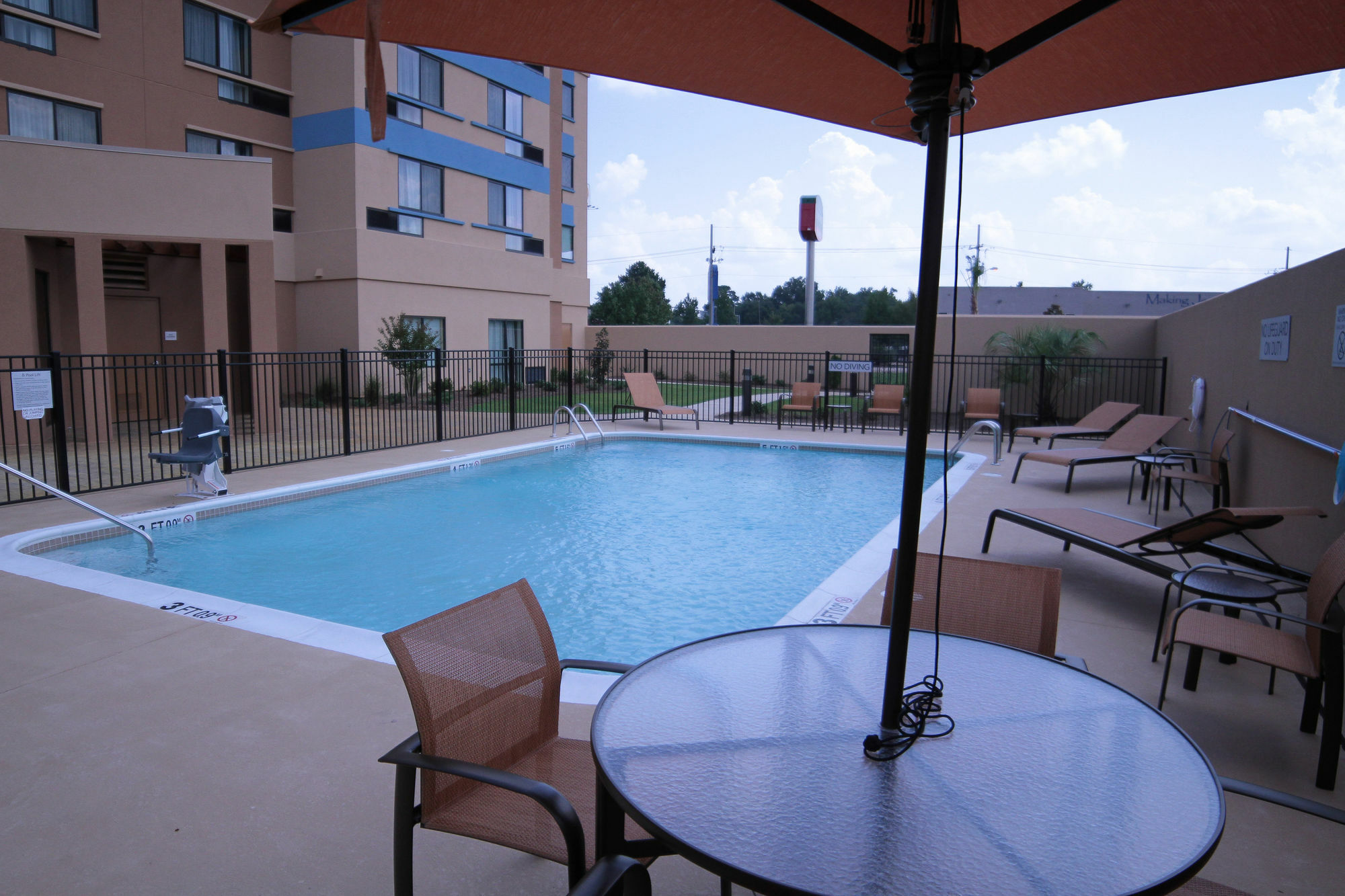 Hotel Courtyard By Marriott Jackson Airport/Pearl Extérieur photo
